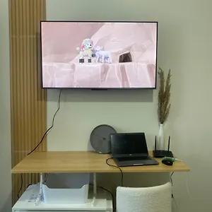 https://cozy-minimalist-room-at-amaia-steps-alabang.angeleshotels.net